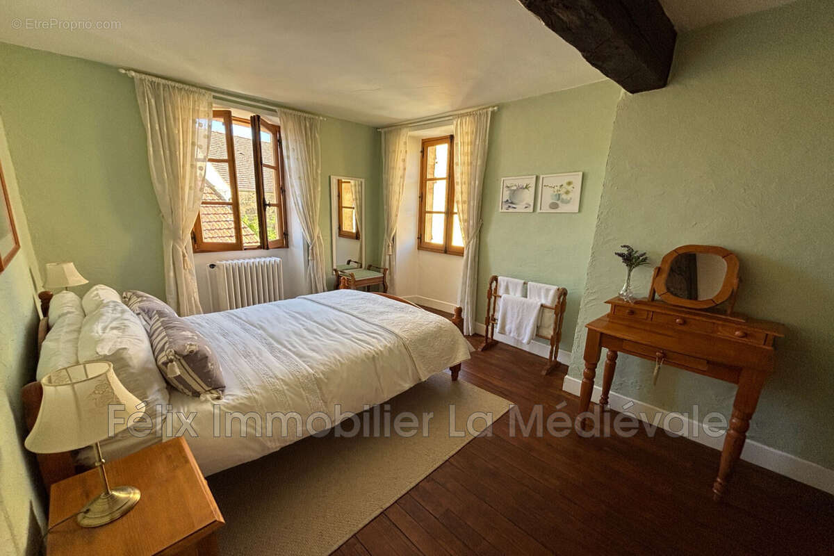 Maison 119 m² à Salignac-Eyvigues  - photo 6