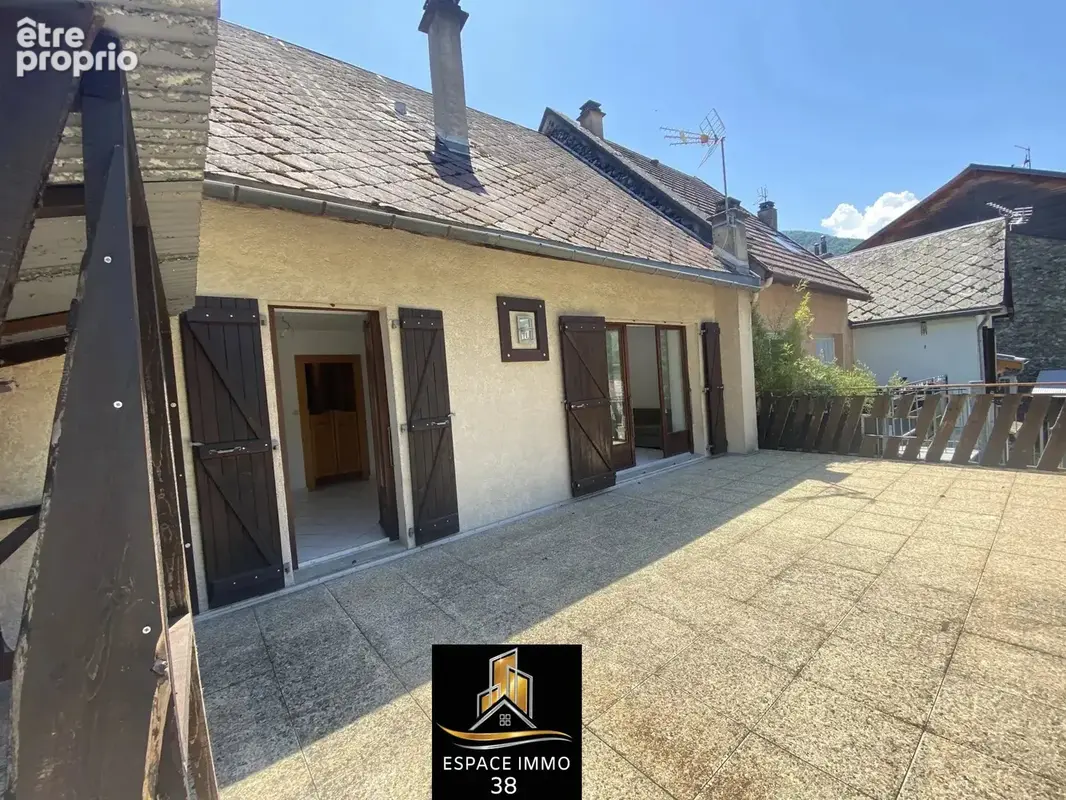 Maison à SECHILIENNE