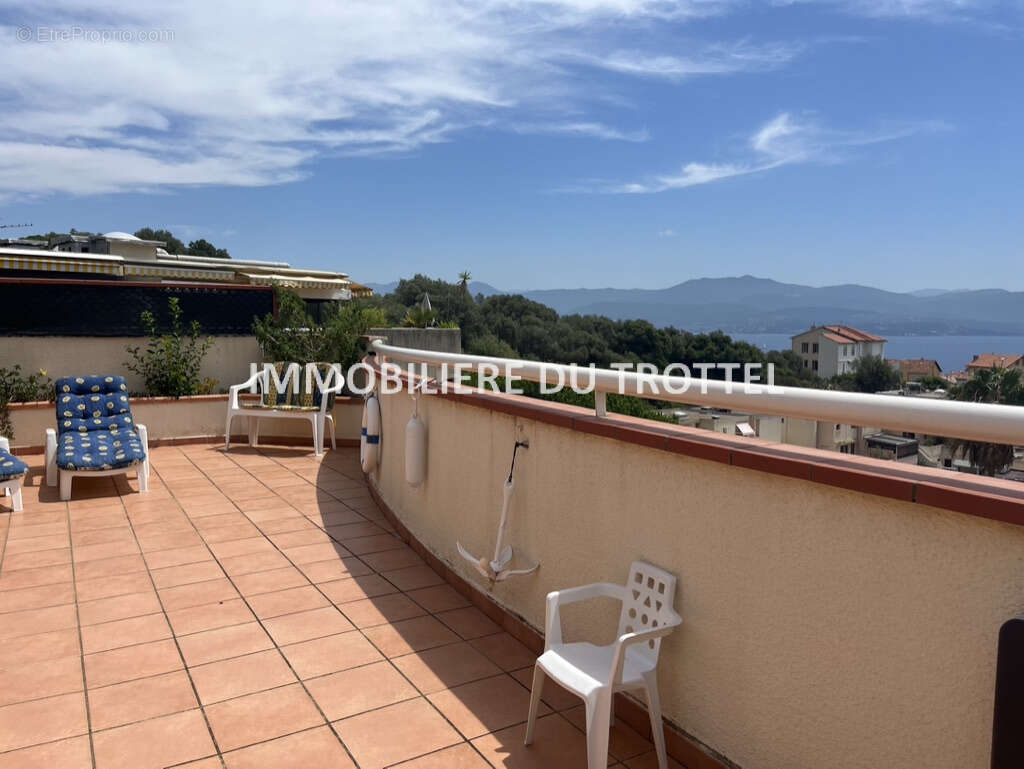 Appartement à AJACCIO