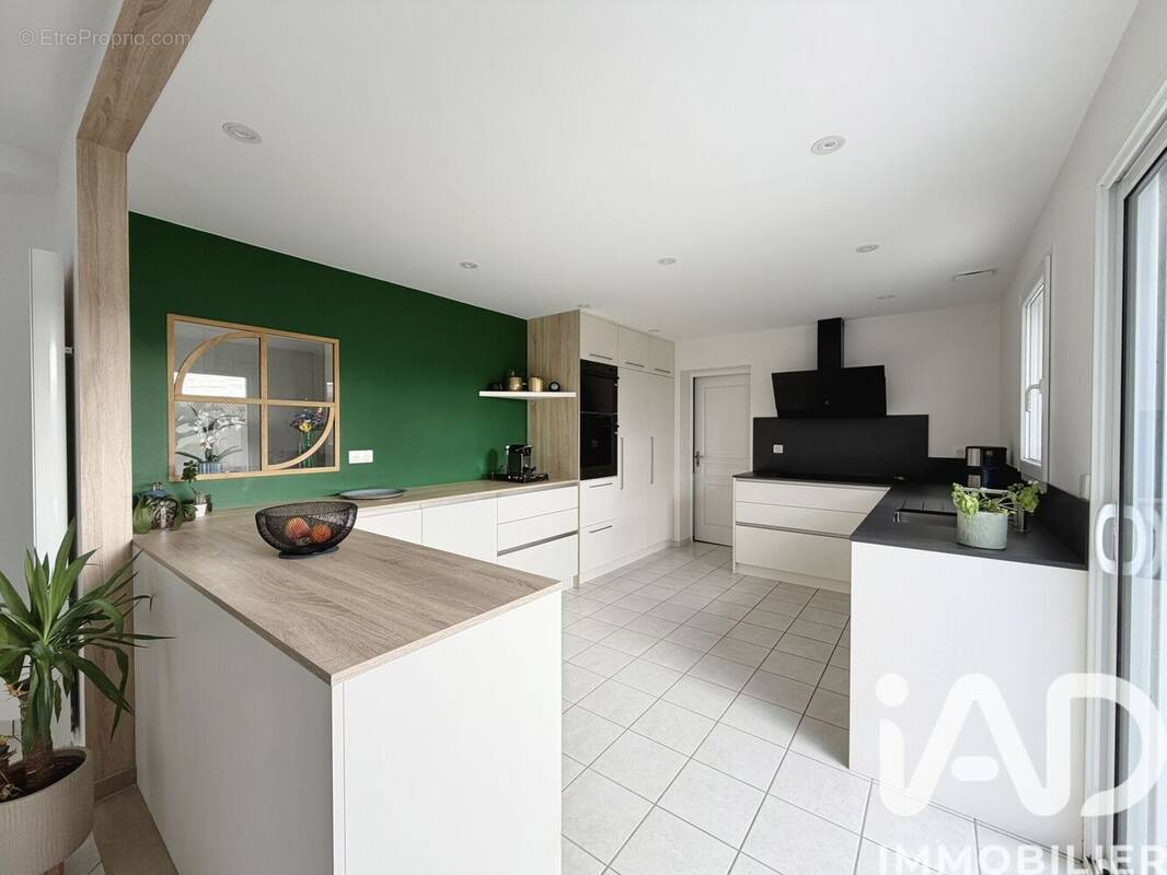 Photo 1 - Maison à SAINT-HILAIRE-DE-LOULAY