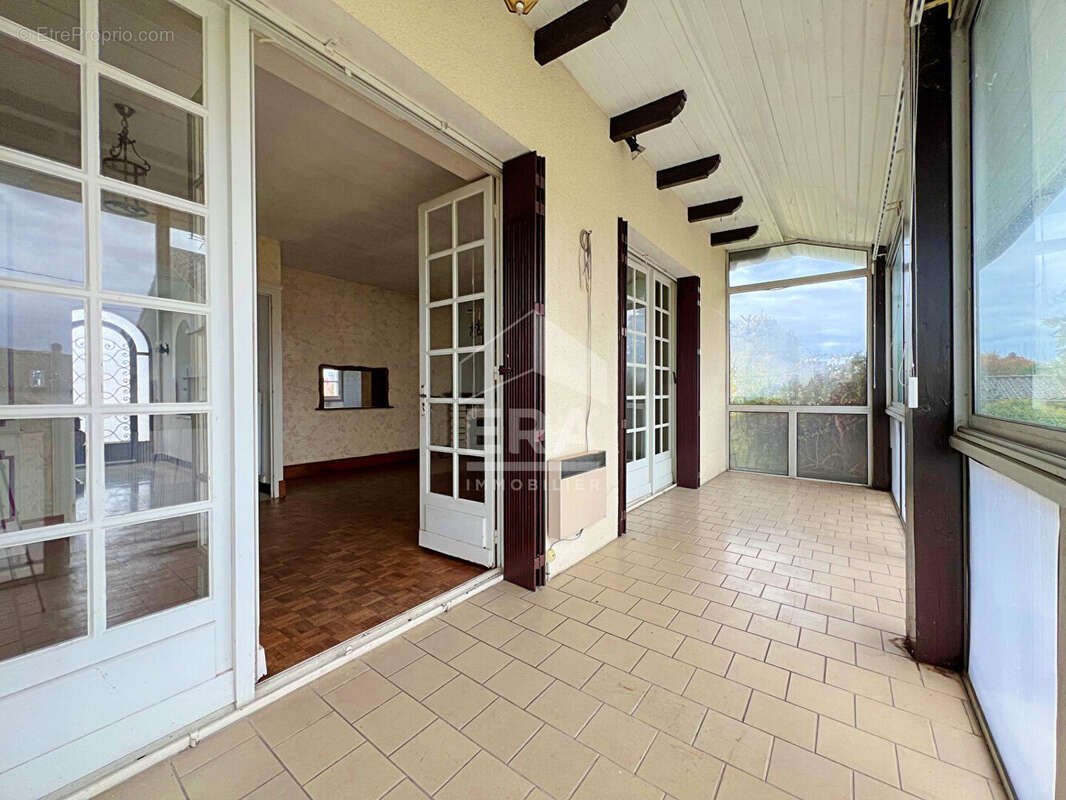 Maison à L&#039;ISLE-D&#039;ESPAGNAC