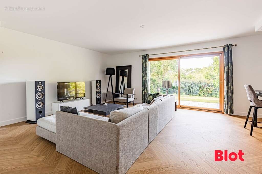 Maison 114 m² à Saint-Herblain  - photo 2