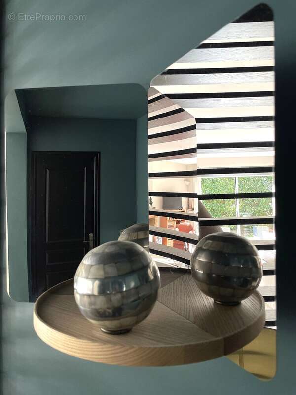 Maison à VILLE-D'AVRAY