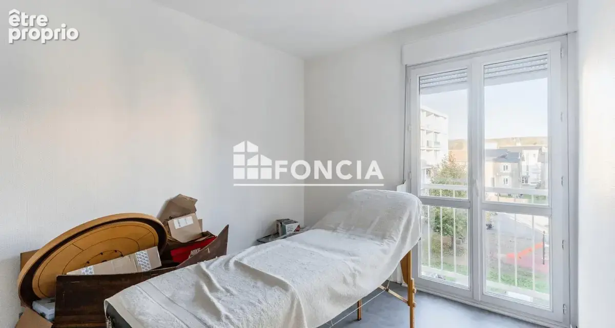 Appartement 3 pièces de 71 m² - JOEUF - Loué 10% Rentabilité - photo 3