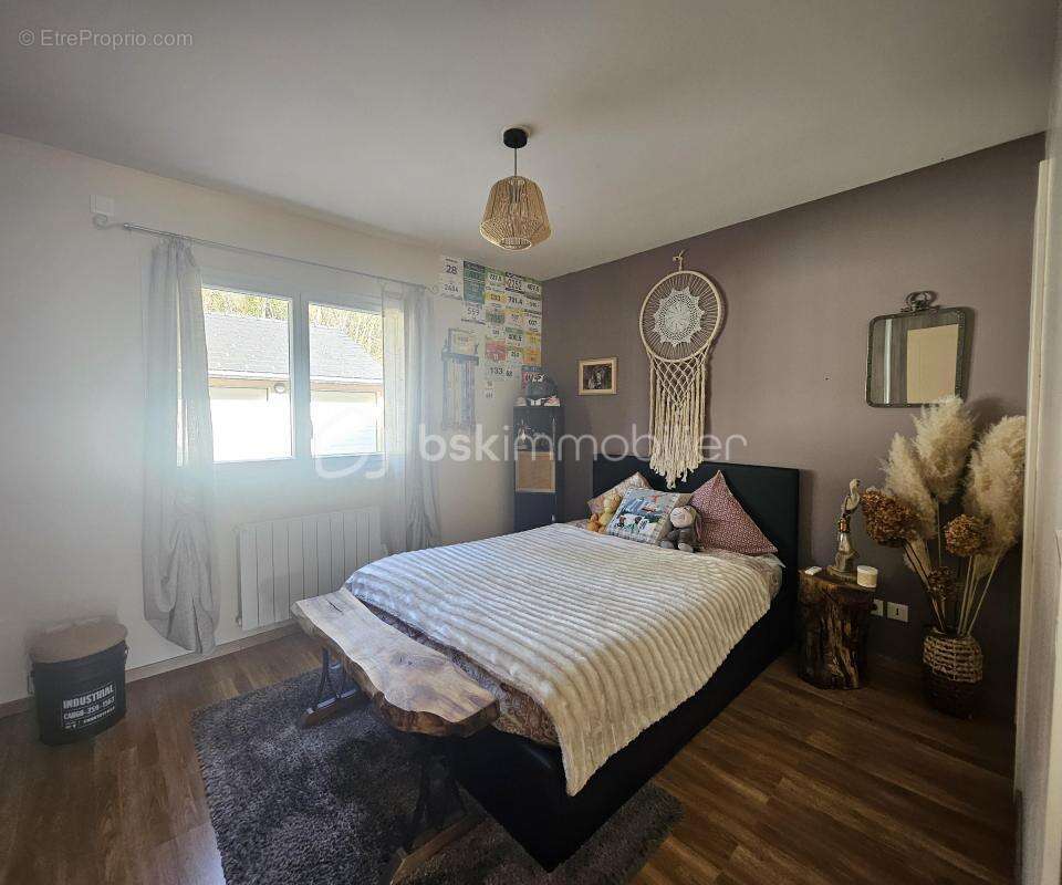 Appartement à LA MOTTE-D'AVEILLANS