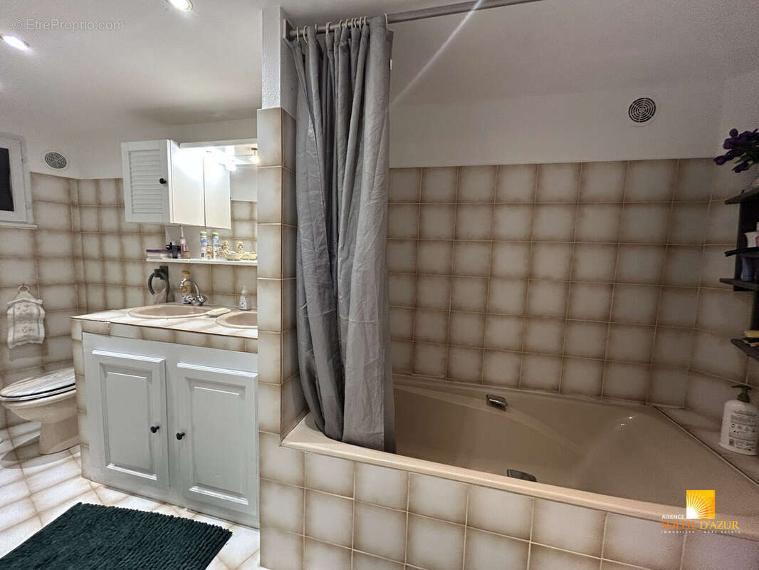 Maison à PEYMEINADE