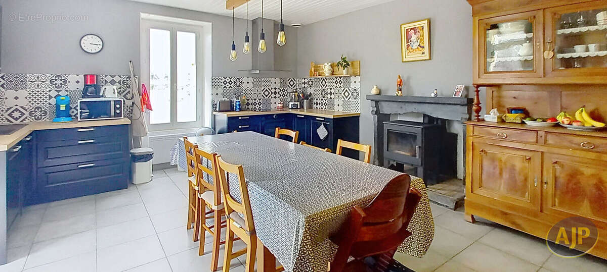 Maison à LA MEILLERAYE-DE-BRETAGNE