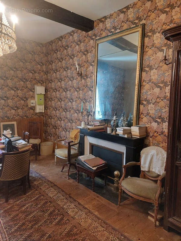 Maison à BUSSET