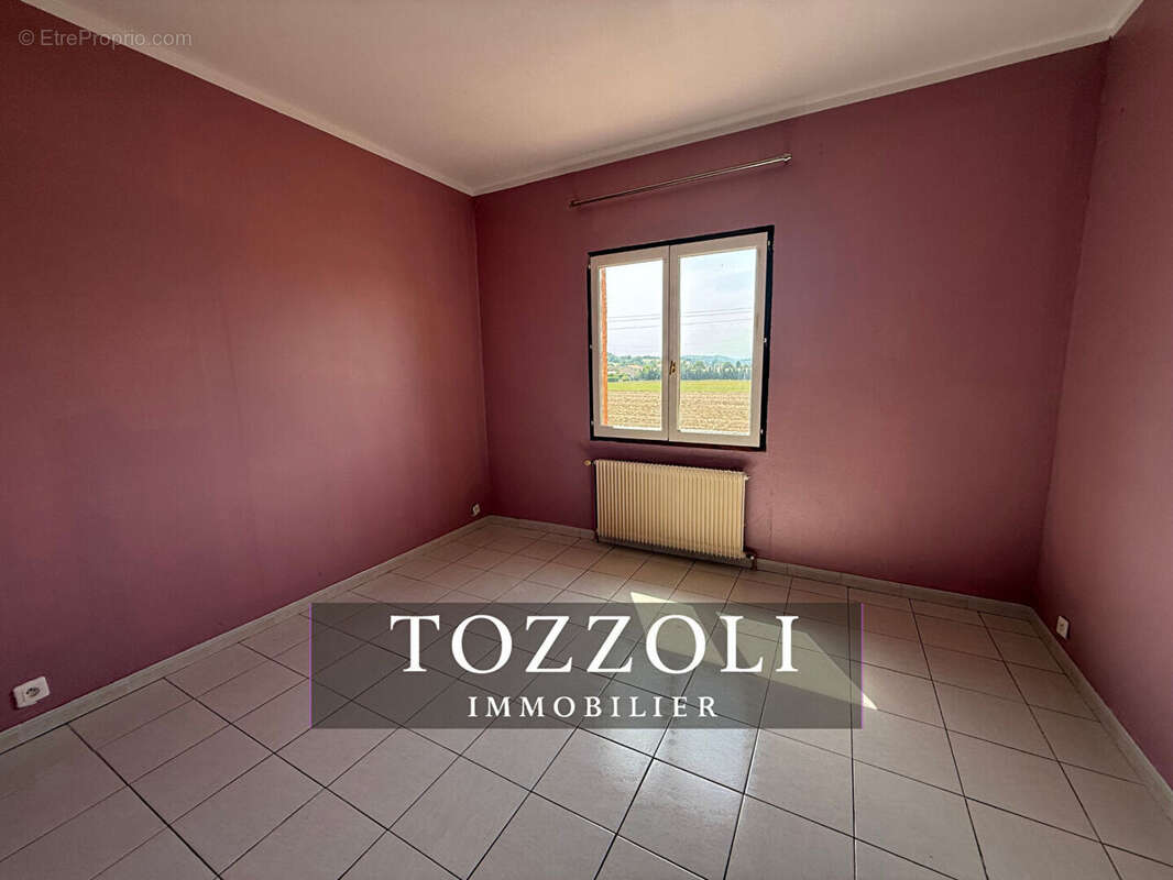 Maison Diemoz 7 pièce(s) 155.25 m2 - photo 6