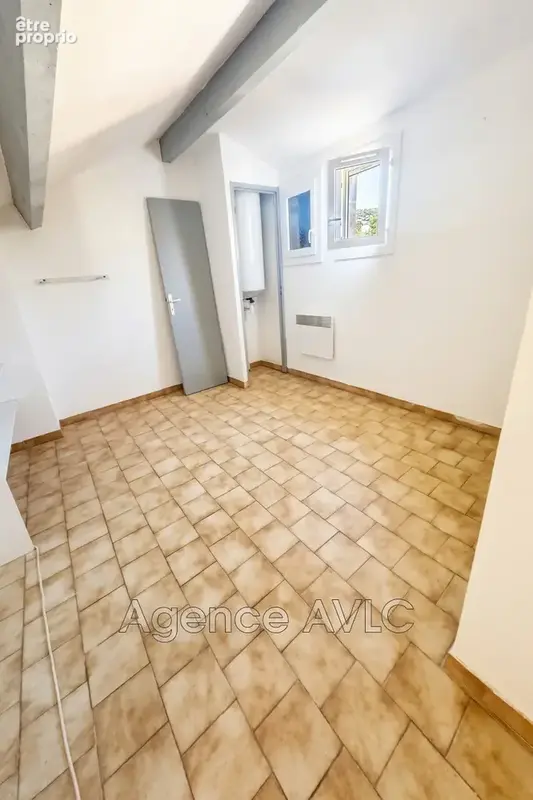 Appartement 2 pièces 37 m² à vendre à Saintes-Maries-De-La-Mer (13460) - photo 3