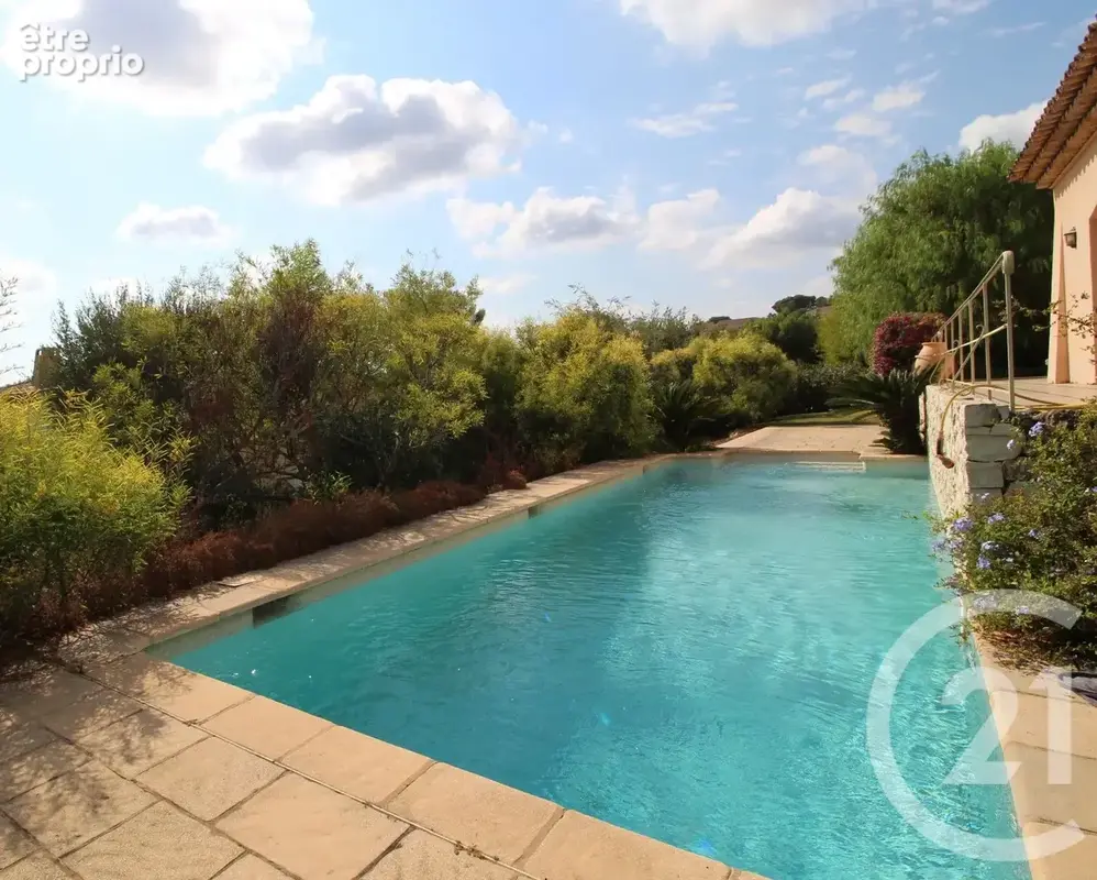 Maison 6 pièces 171 m² à vendre à Biot (06410) - photo 2