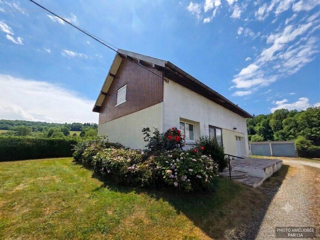 Photo 1 - Maison à L'ISLE-SUR-LE-DOUBS