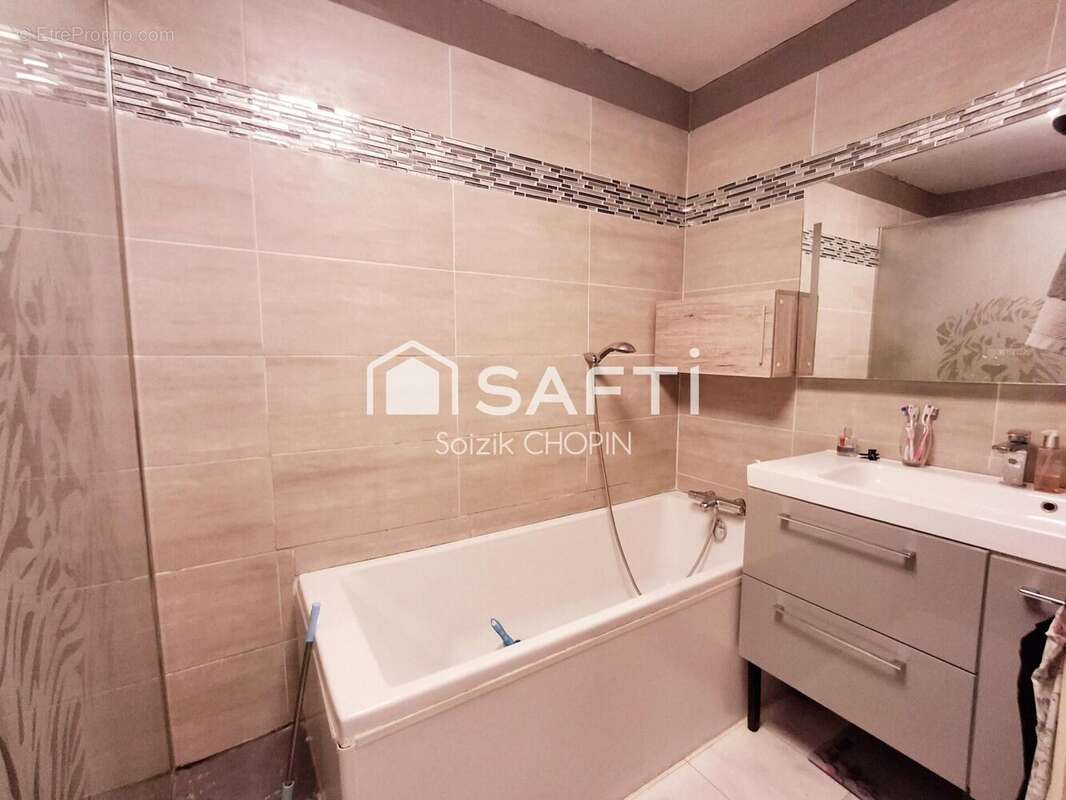 Photo 9 - Appartement à LA SEYNE-SUR-MER