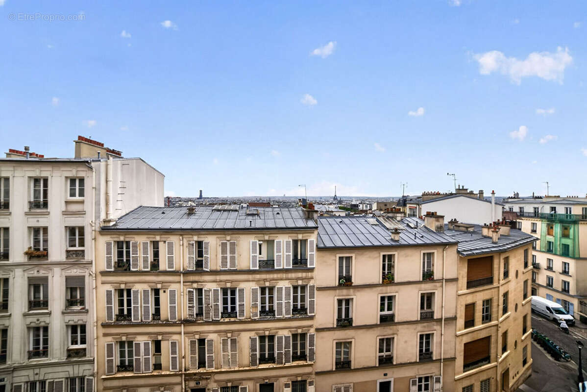 Paris 18 - rue lepic - photo 11