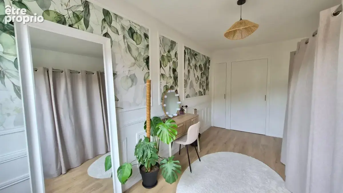 T4 rénové de 69.14 m², dernier étage, balcon, caves, parking - photo 16