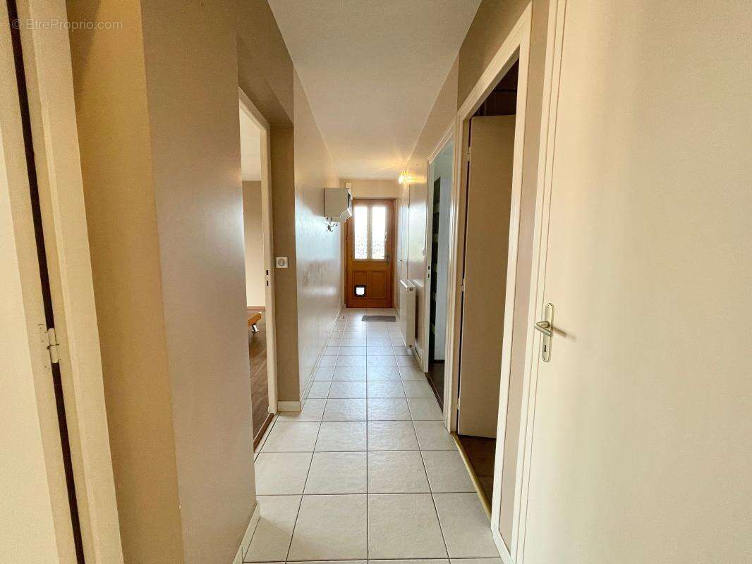 Appartement à QUINTAL