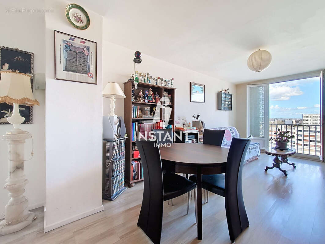 Appartement à LONGJUMEAU
