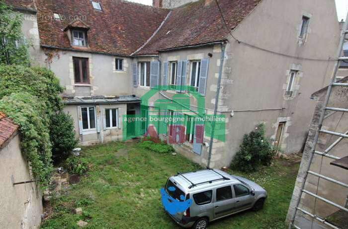 Maison à CLAMECY