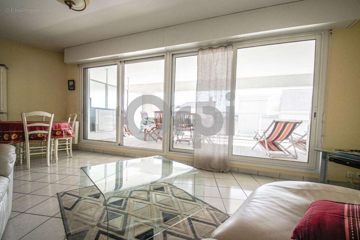 Appartement à LA ROCHELLE