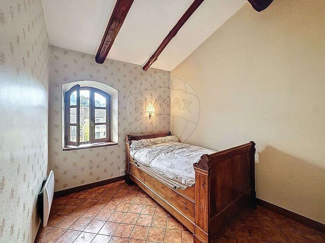 Maison à MASSANES