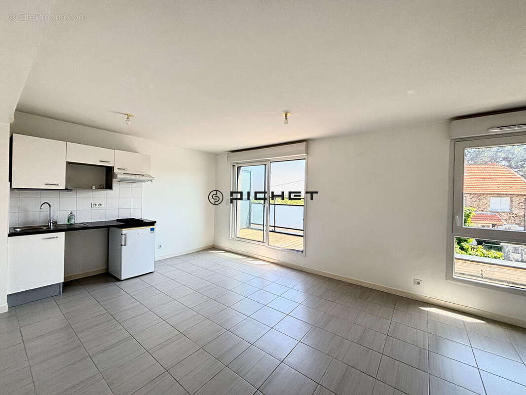 Appartement à COUERON