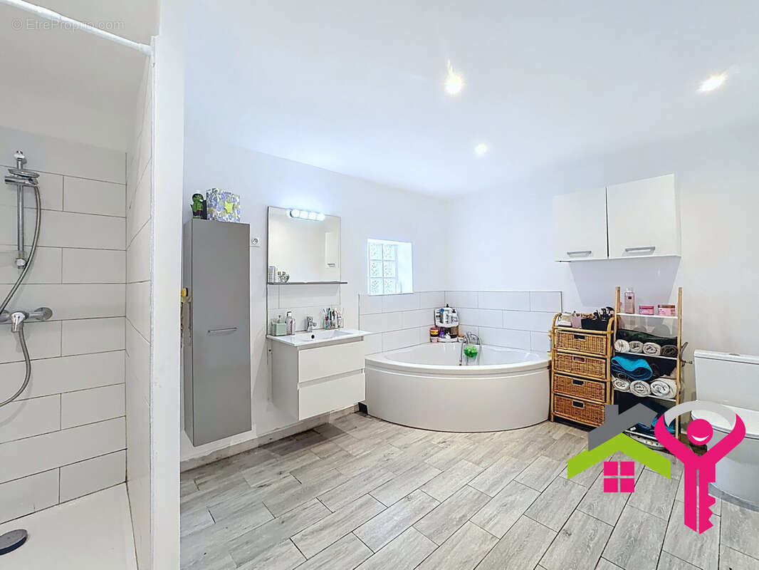 Maison à TRITH-SAINT-LEGER