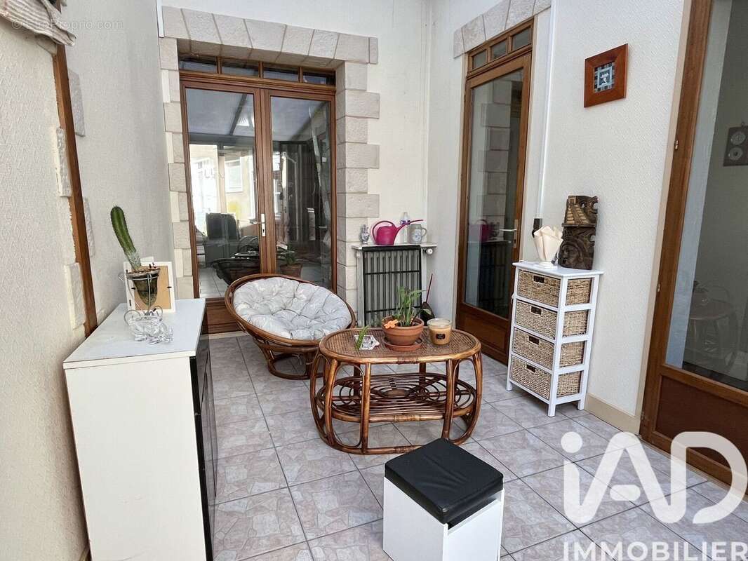 Photo 5 - Maison à JARZE