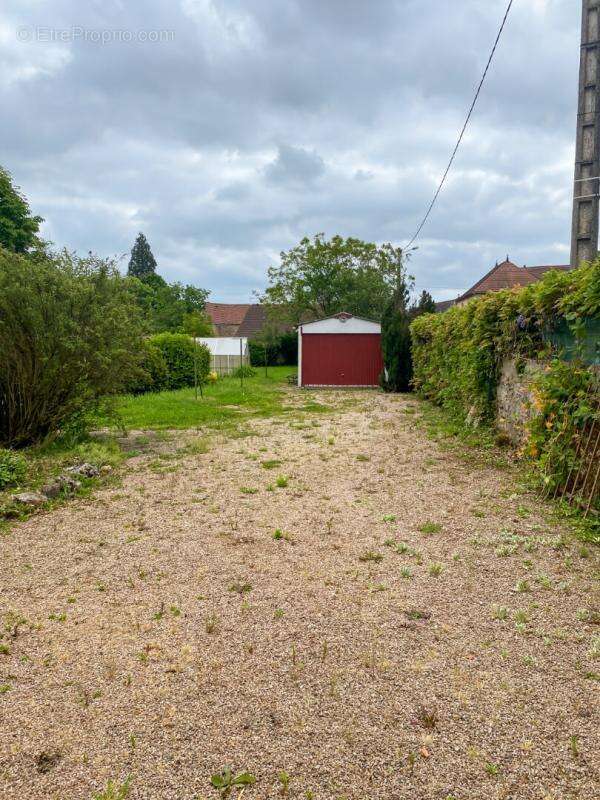 Maison à EPOISSES