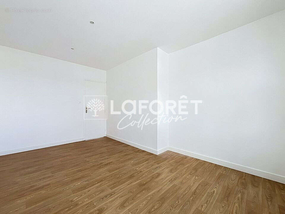 Appartement Camiers 3 pièce(s) 58 m2 - photo 8