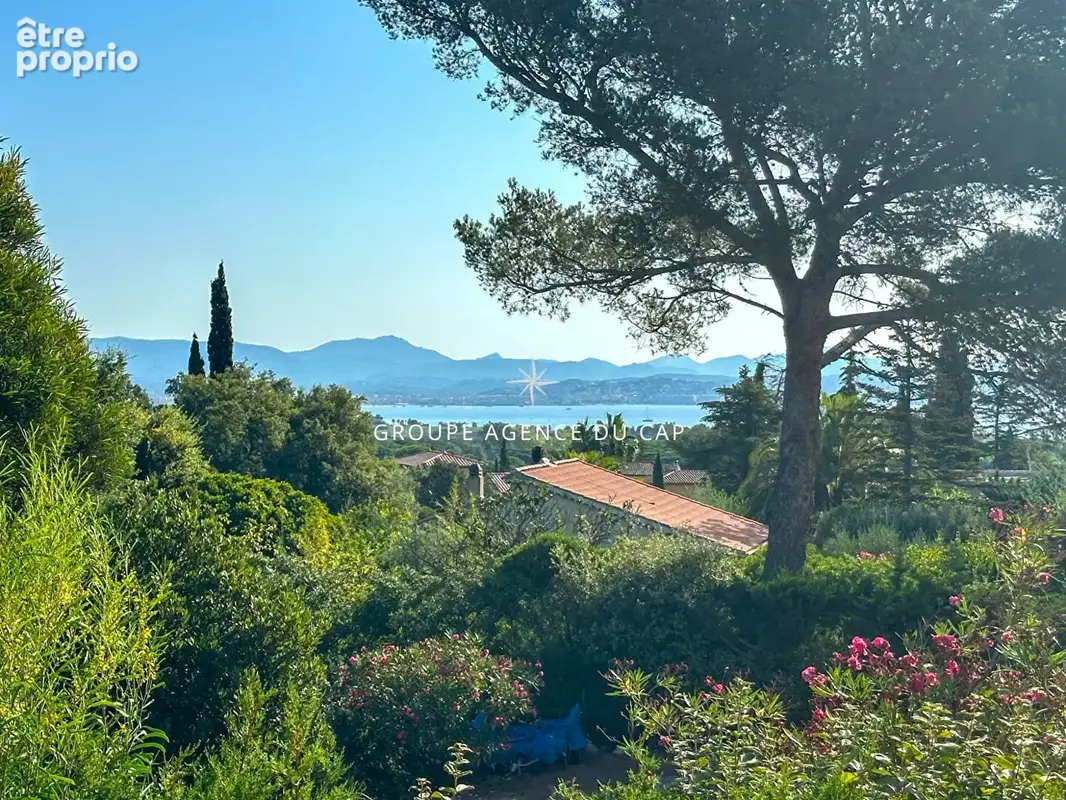 À vendre villa 4 pièces avec vue mer et studio indépendant, 15min a pied du centre ville de saint aygulf - photo 4