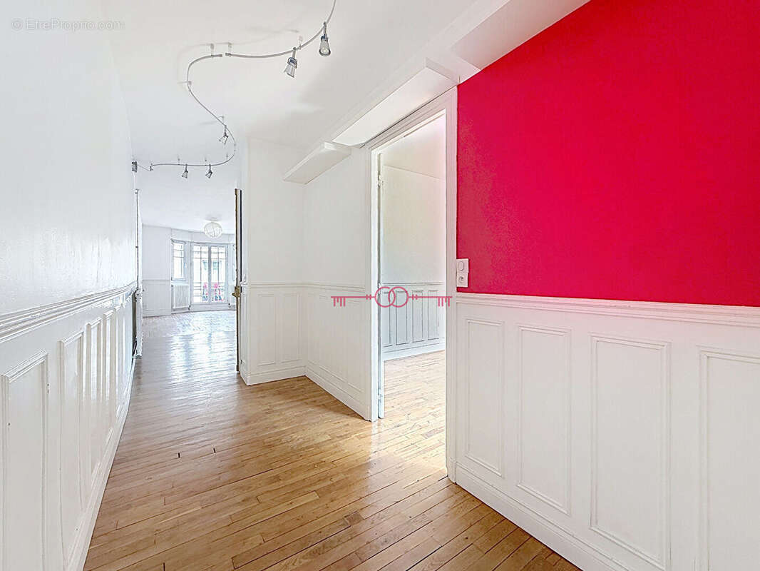 A vendre en exclusivite - appartement type 3 - hyper centre reims - photo 11