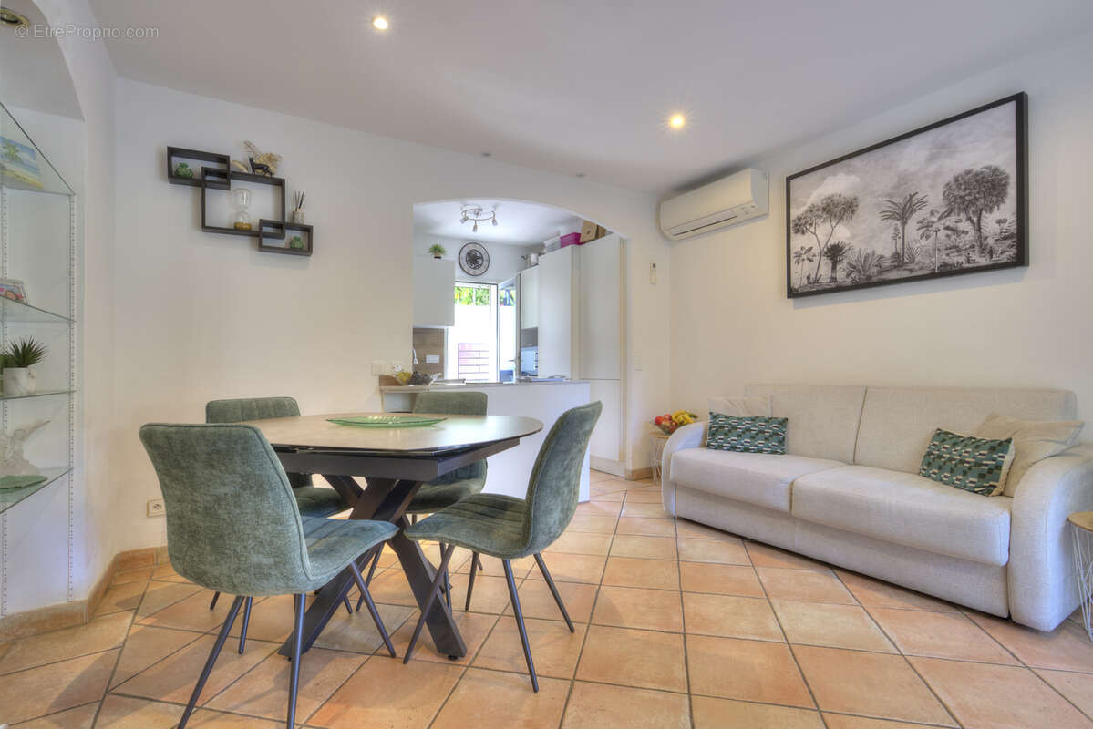 Maison à CAVALAIRE-SUR-MER