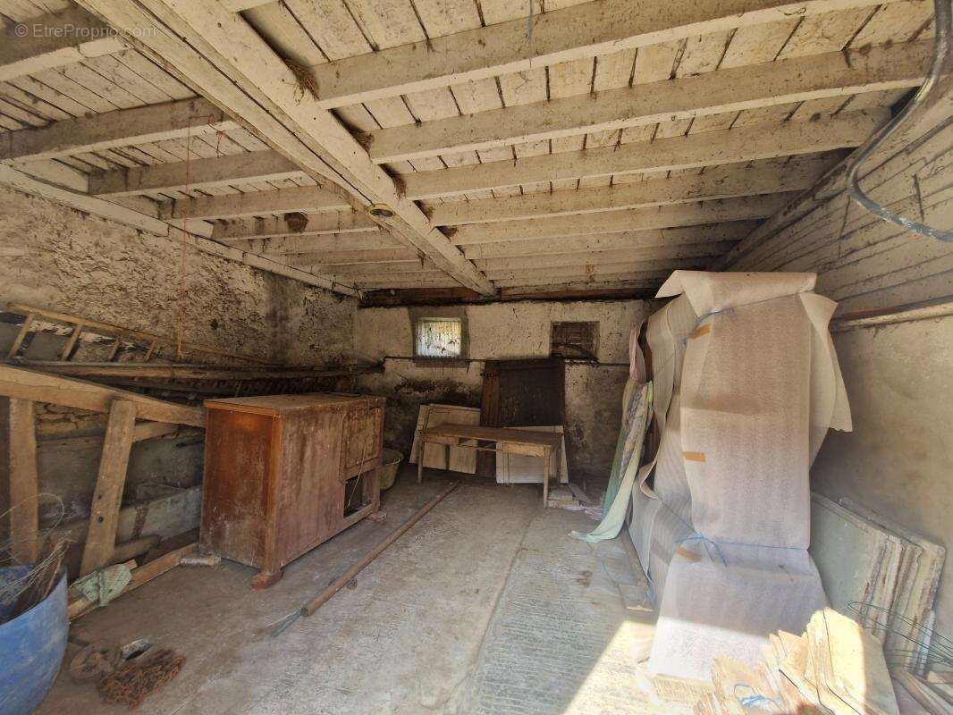 Maison à FATINES