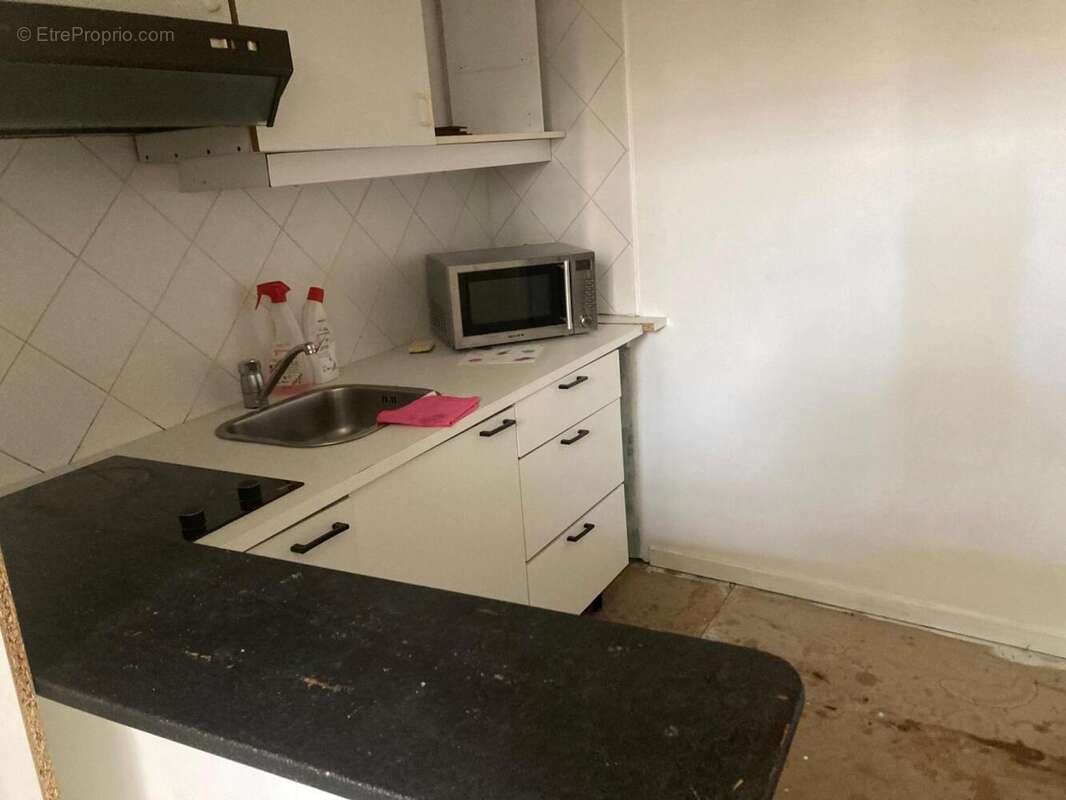 coin cuisine - Appartement à CAHORS