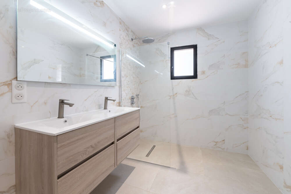 Maison à MARSEILLE-12E