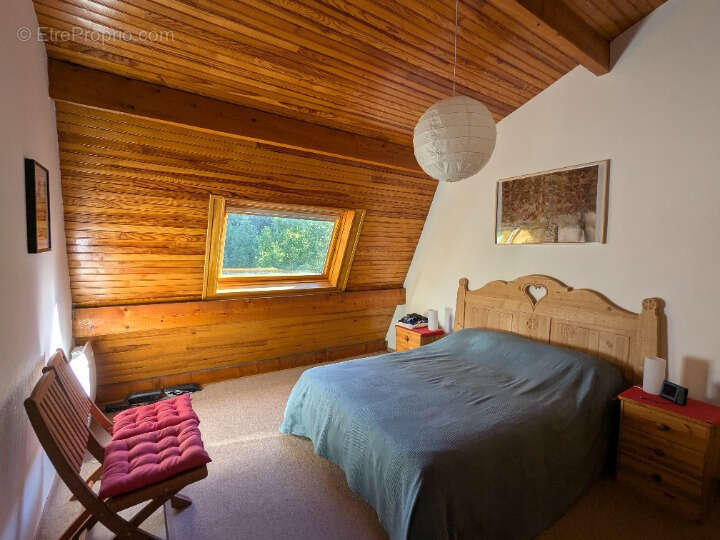 Appartement à SEYNE