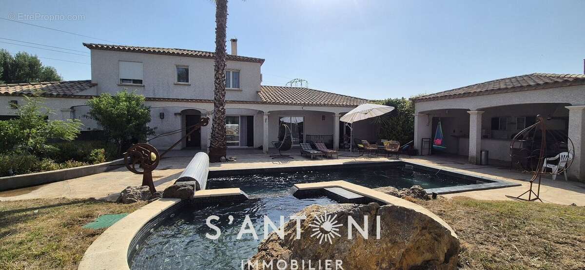 Maison à PUISSALICON