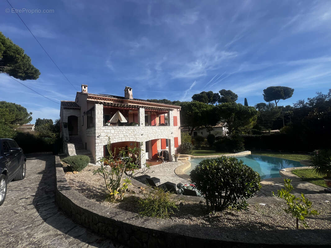 Maison à ANTIBES