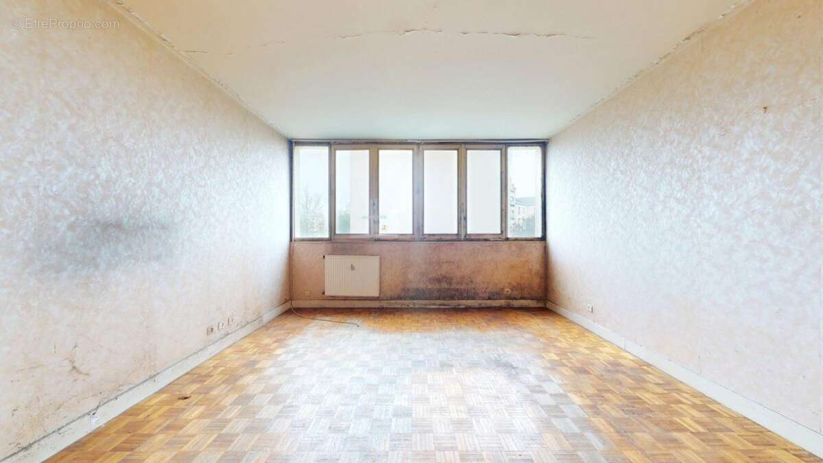 Appartement à LE PLESSIS-TREVISE