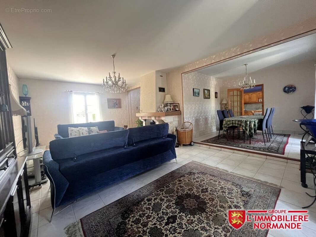 Élégante propriété familiale avec vue sur la forêt - photo 7