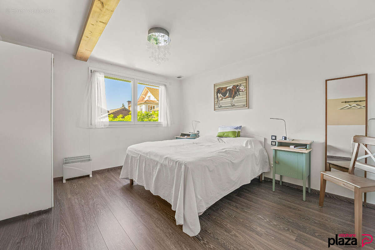 Maison à PREVESSIN-MOENS