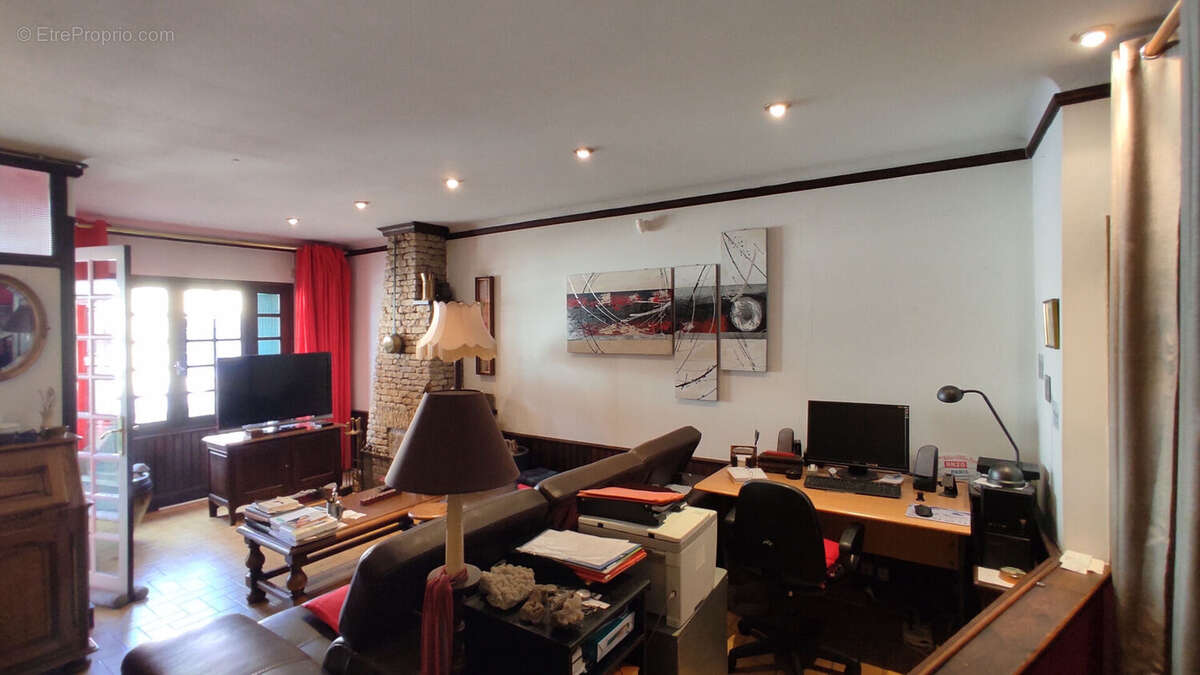 Maison à CHATELLERAULT