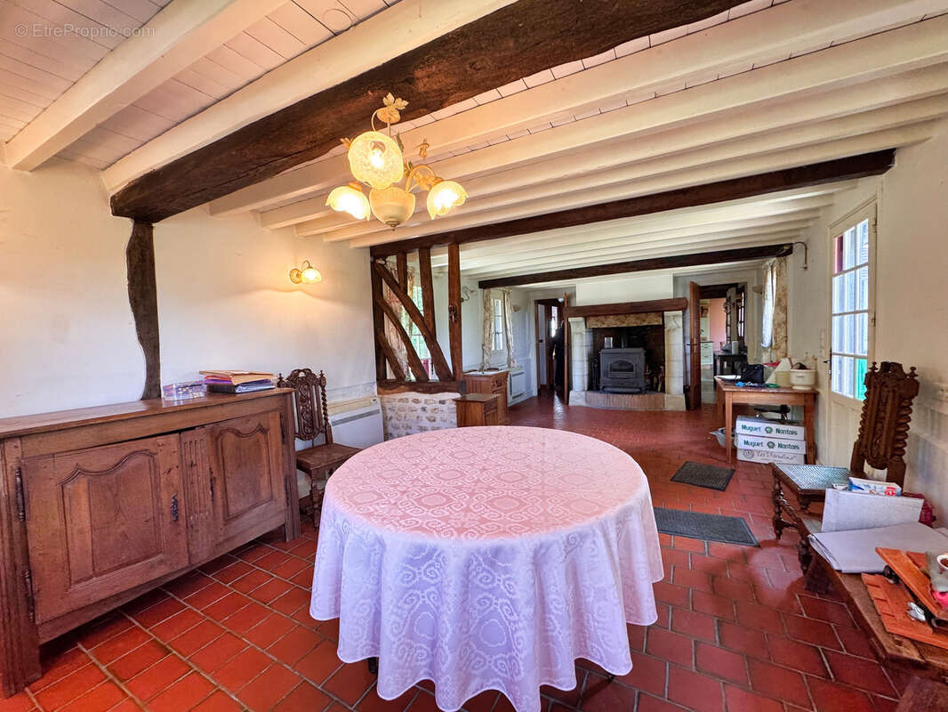 Maison à PONT-L'EVEQUE