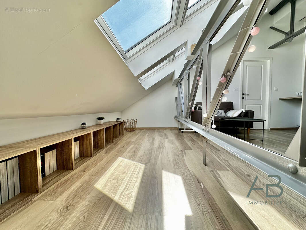 Appartement 37 m² à Lille  - photo 6