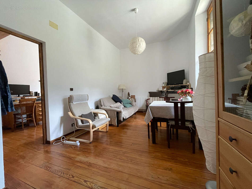 Appartement à PORTA