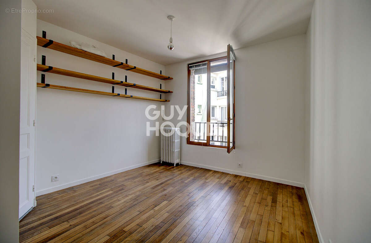 Appartement à PARIS-20E