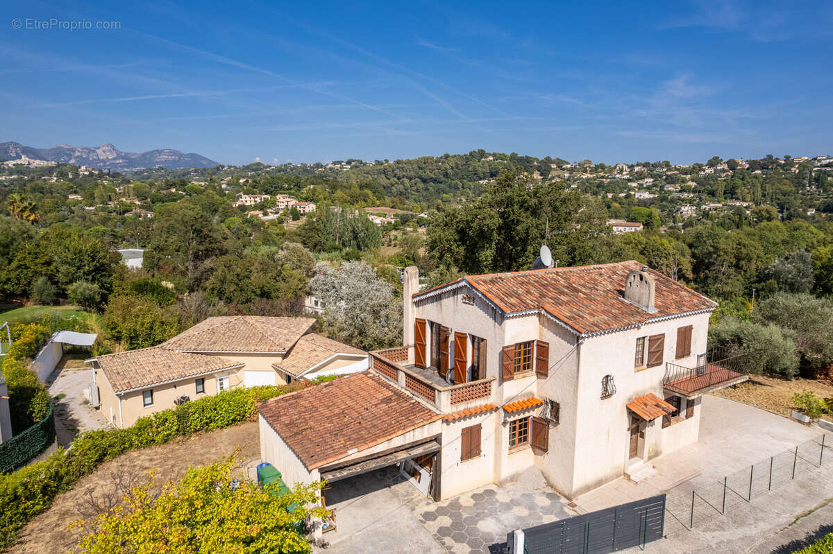 Maison à LA COLLE-SUR-LOUP