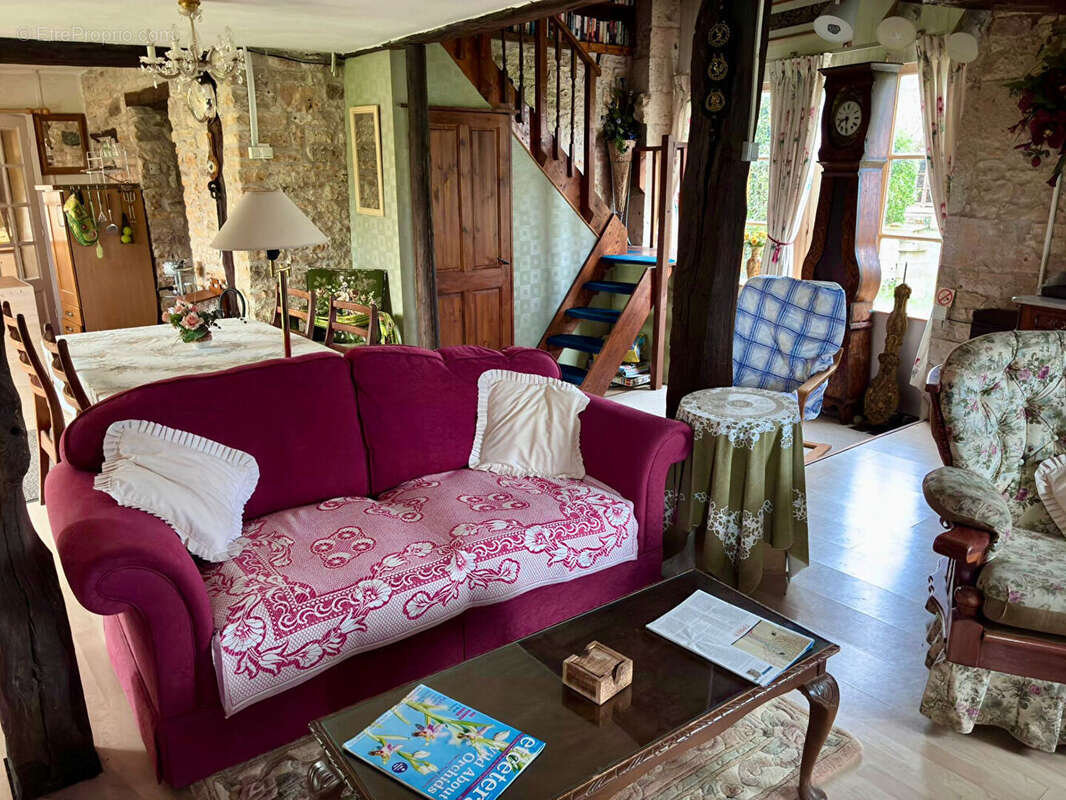 Maison à POURSAC
