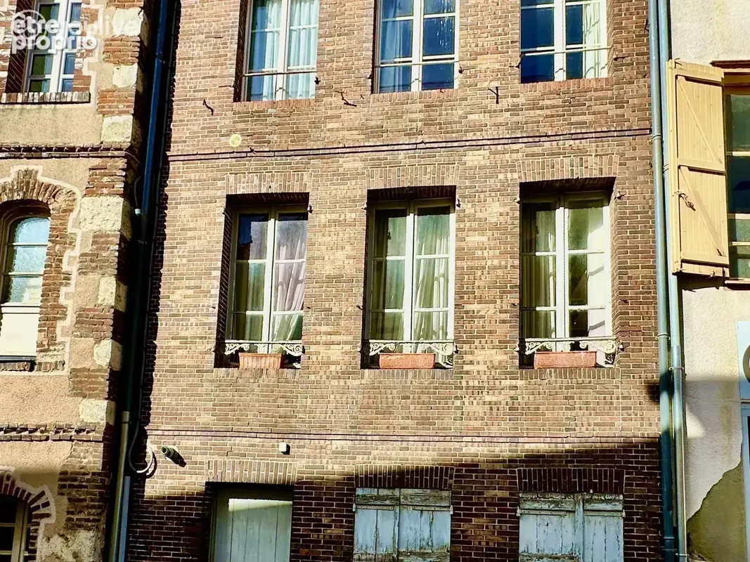Maison /Immeuble traversant, fort potentiel - photo 9