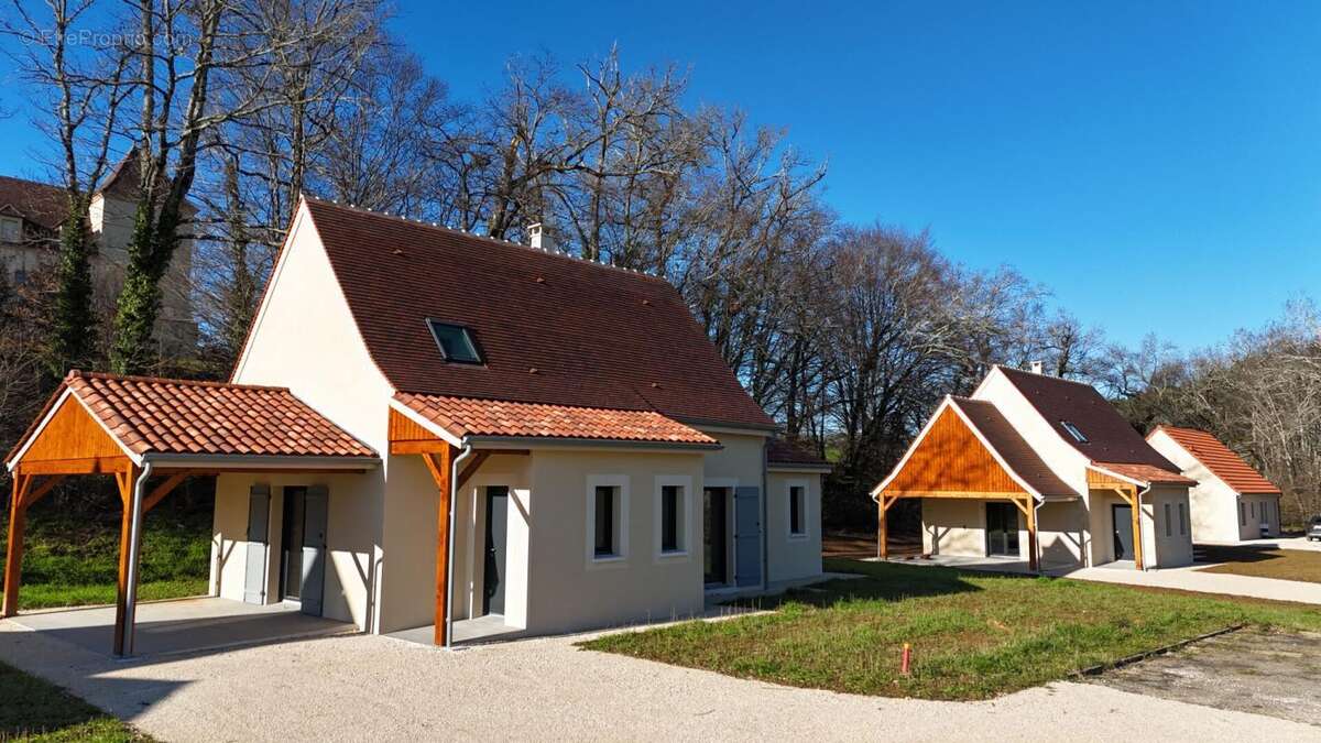 Maison à PAYRIGNAC